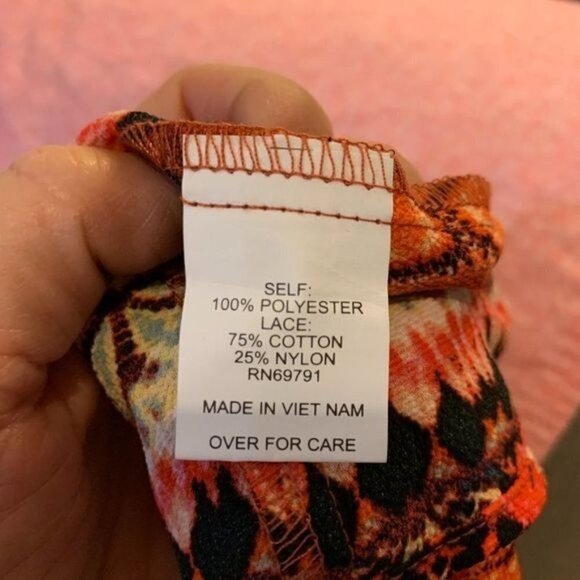 Anthropologie Fig and Flower Womens Top Medium Boho Peasant Bell Sleeves Lace - Picture 12 of 12